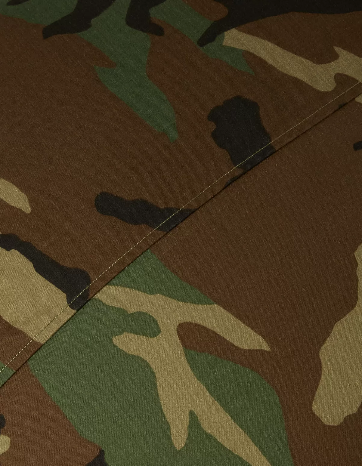 Maharishi 7018 Upcycled Xl Camo Cushion · Vintage Military Surplus